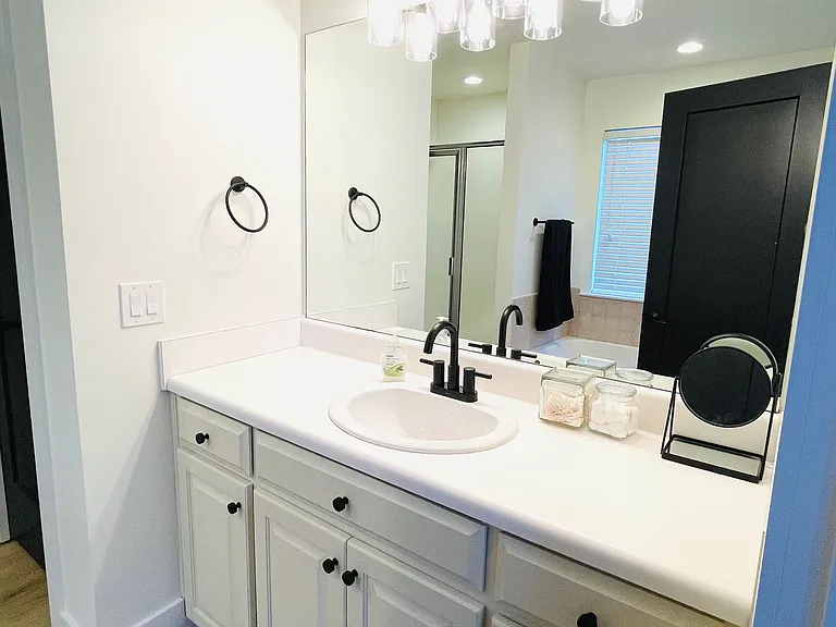 549 Osprey Cir — Photo 8