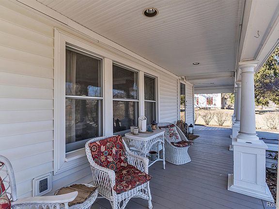 5th image of 21109 Gill Rd