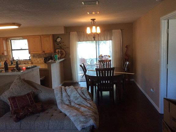3rd image of 549 Giralda Ave