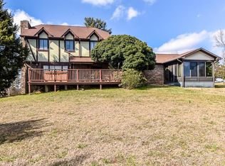 600 Stone Dr, Greenback, TN 37742