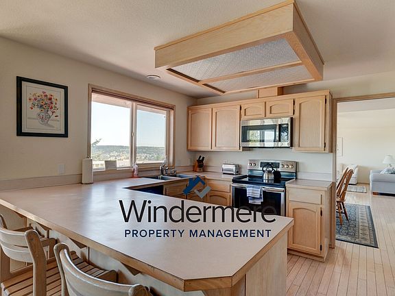 3rd image of 508 Grandview Dr