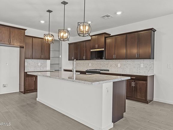2nd image of 171 N 175TH Avenue