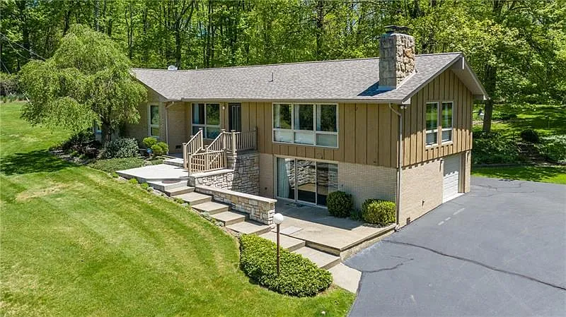 2908 Hann Hill Rd photo 1
