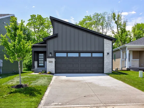 1044 NW Macarthur Ln, Waukee, IA 50263