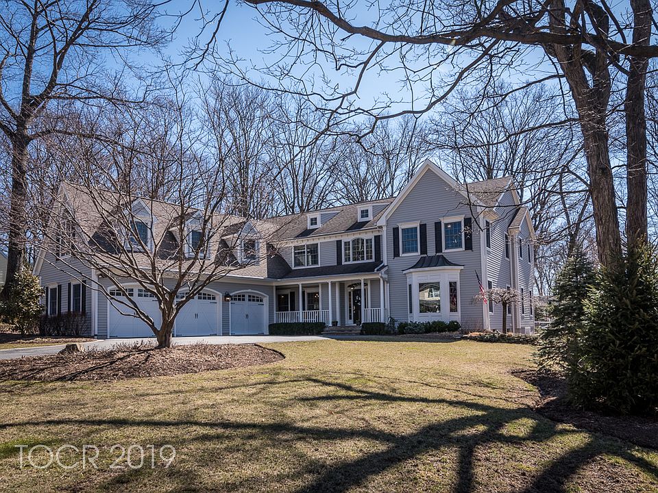 1st image of 778 Birchwood Dr