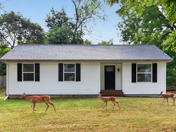 3427 Wood St, Kalamazoo, MI 49008