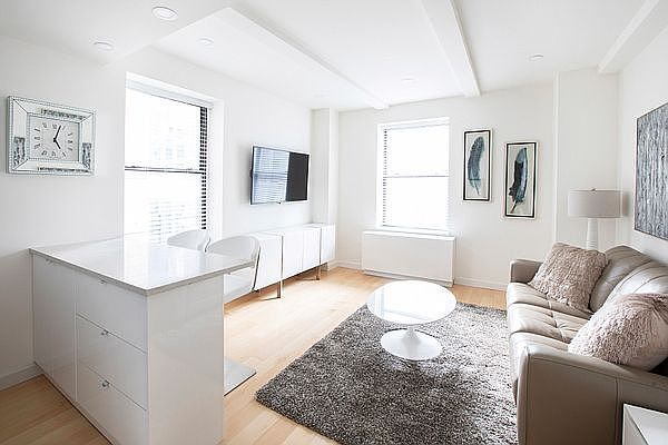 1st image of 150 W 51st St APT 1410