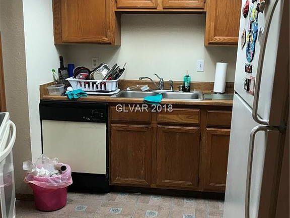 4th image of 3749 Carlyle Dr APT 59