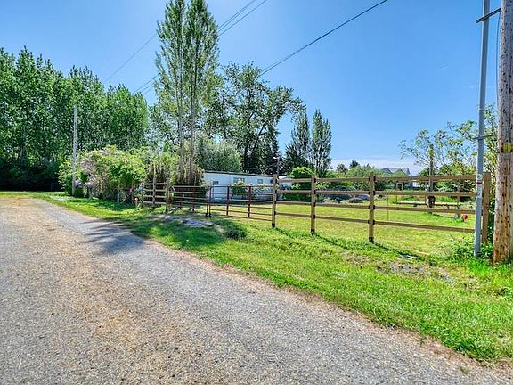 4th image of 1921 Matia Way