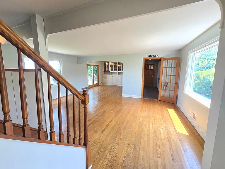 15 Carpender Rd — Photo 3