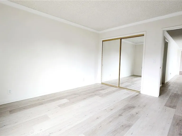6327 Sattes Dr — Photo 37