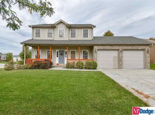 2802 Oneil Dr, Lincoln, NE 68516