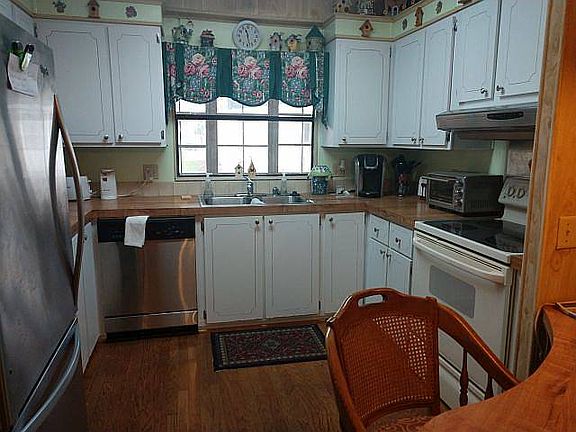 2nd image of 3134 Junction Cres #159
