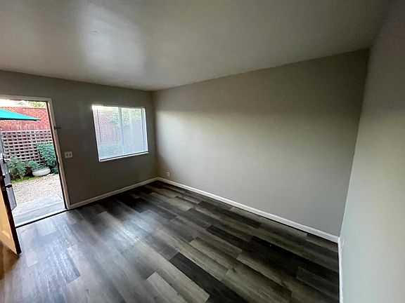 3rd image of 660 Pine St #2