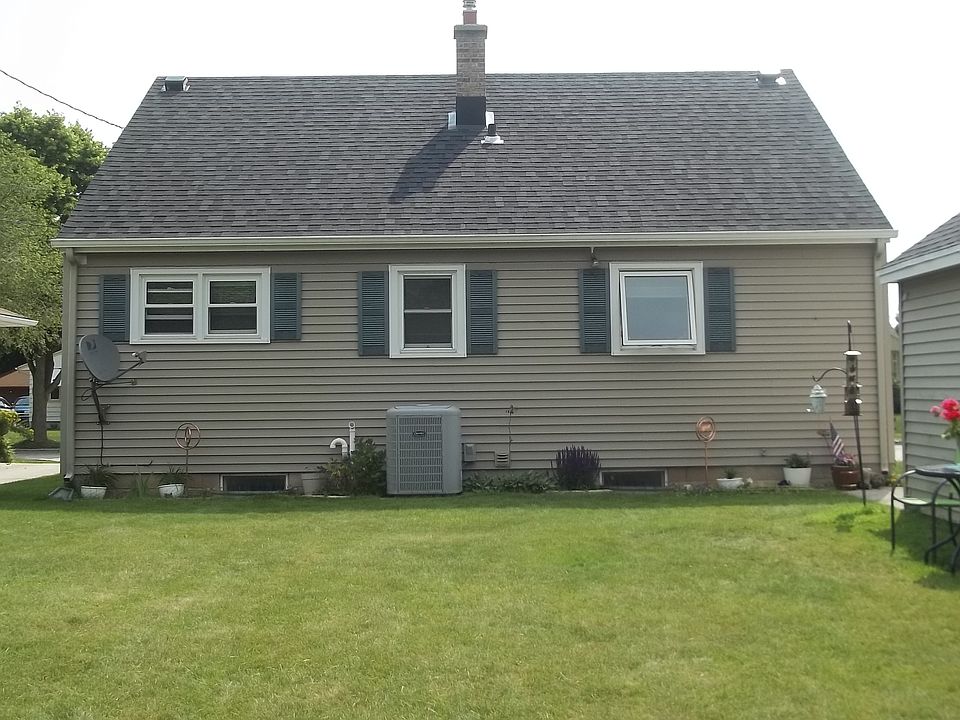 2nd image of 2526 S 14th St