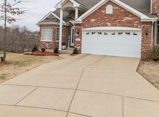 111 Bogey Blvd, Arnold, MO 63010