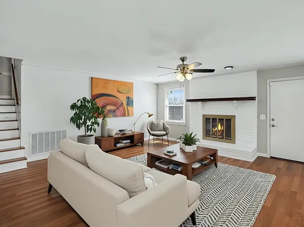 4313 Golden Hills Dr, Nashville, TN 37218