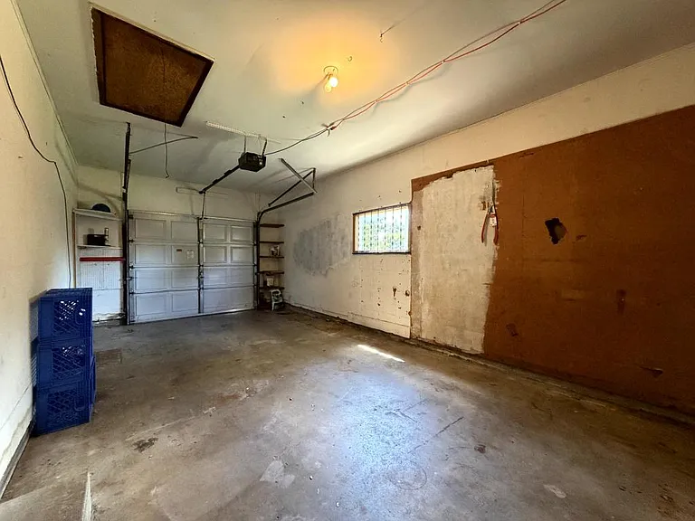 1302 E 13th Ave — Photo 17
