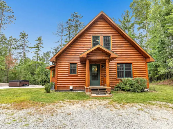 N11897 Menominee Shores Dr, Wausaukee, WI 54177