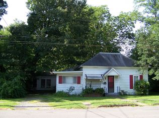 307 W 9th St, Stuttgart, AR 72160