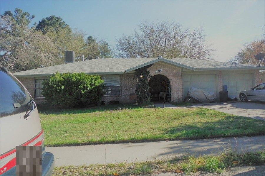 1st image of 309 Arboles Dr