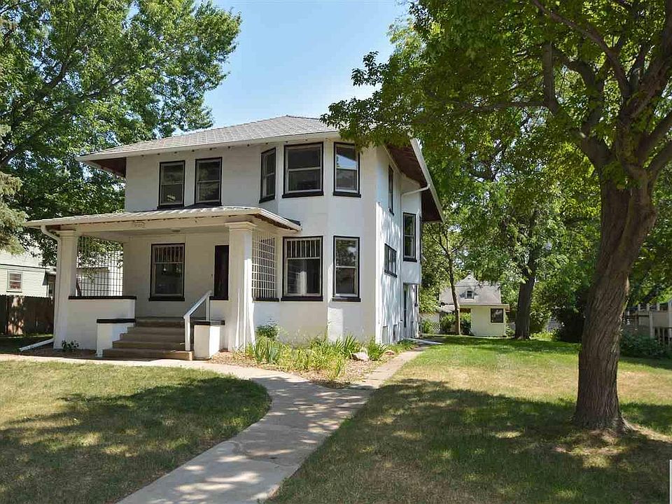 1st image of 3822 4th Ave