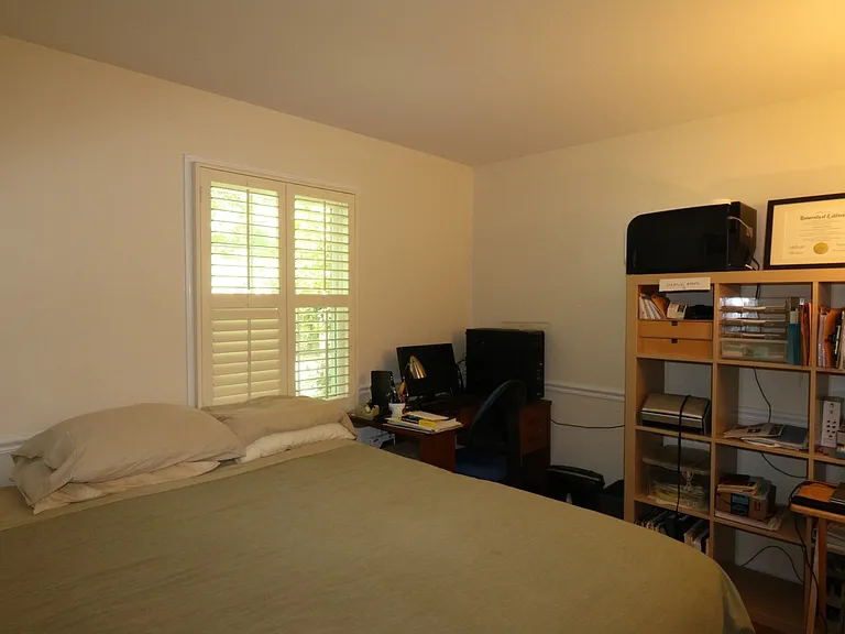 6703 Rannoch Rd — Photo 34