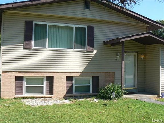 4th image of 7411 Blanding Dr