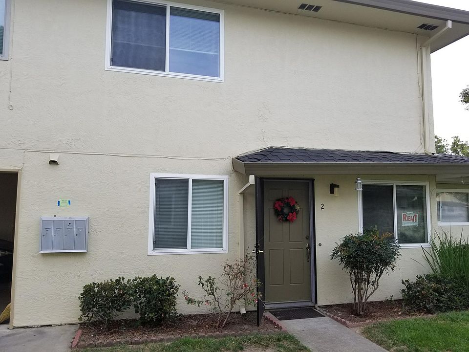 1st image of 34805 Starling Dr APT 2