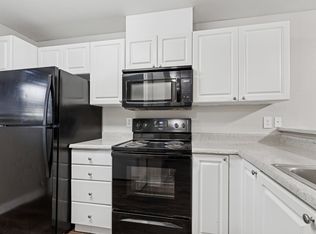 Saratoga, Everett, WA 98204