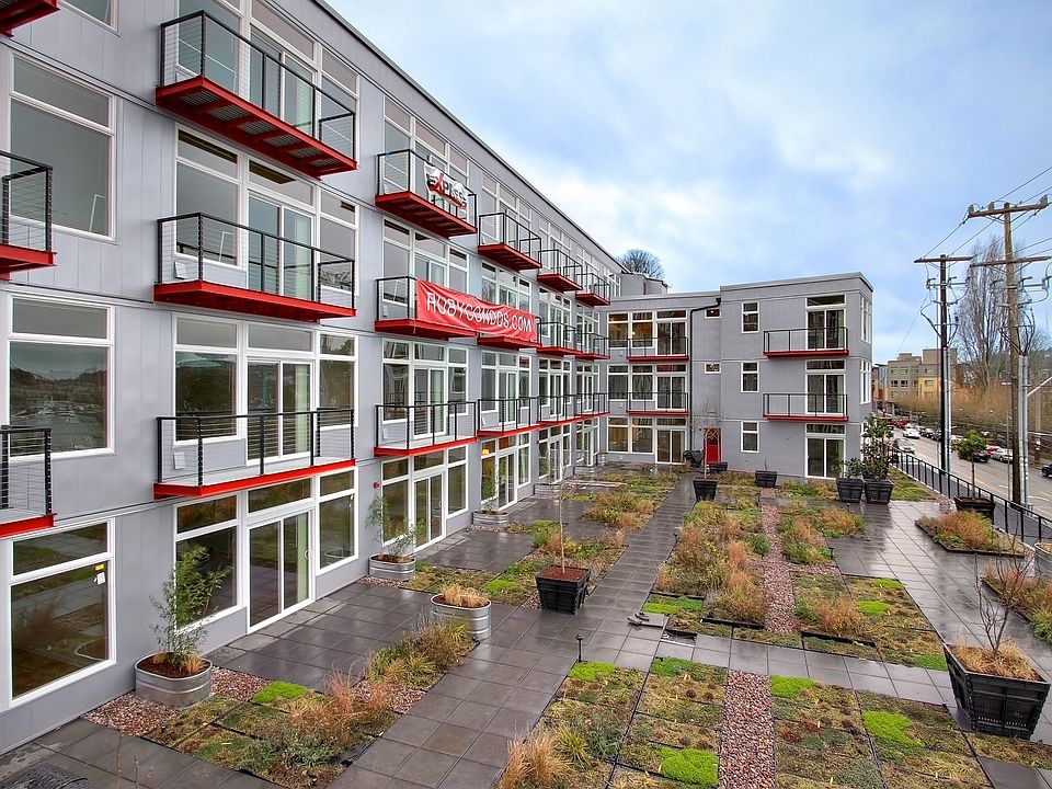1st image of 2960 Eastlake Ave E APT 104
