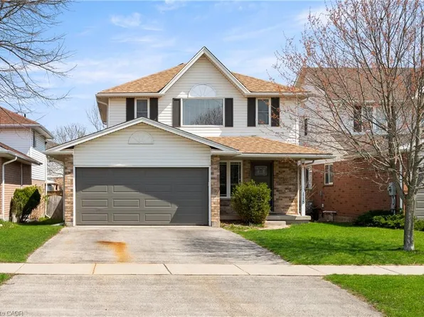 118 Clairfields Dr W, Guelph, ON N1G 5A5