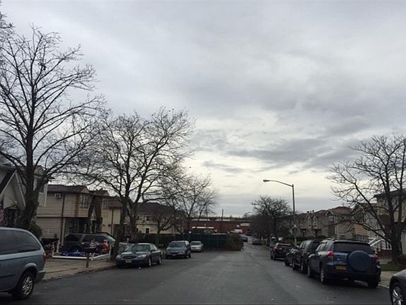 4th image of 392 Bartlett Ave