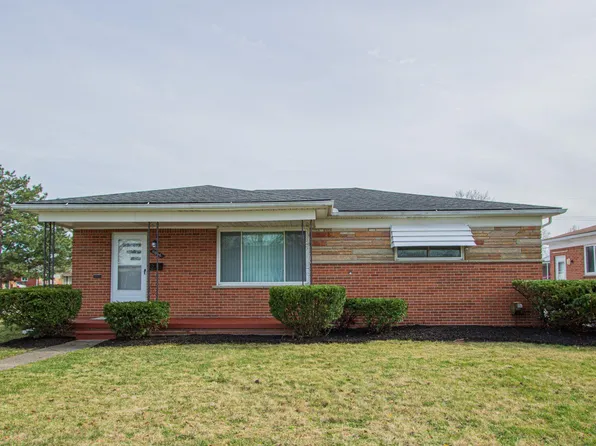 11556 Newbern Dr, Warren, MI 48093