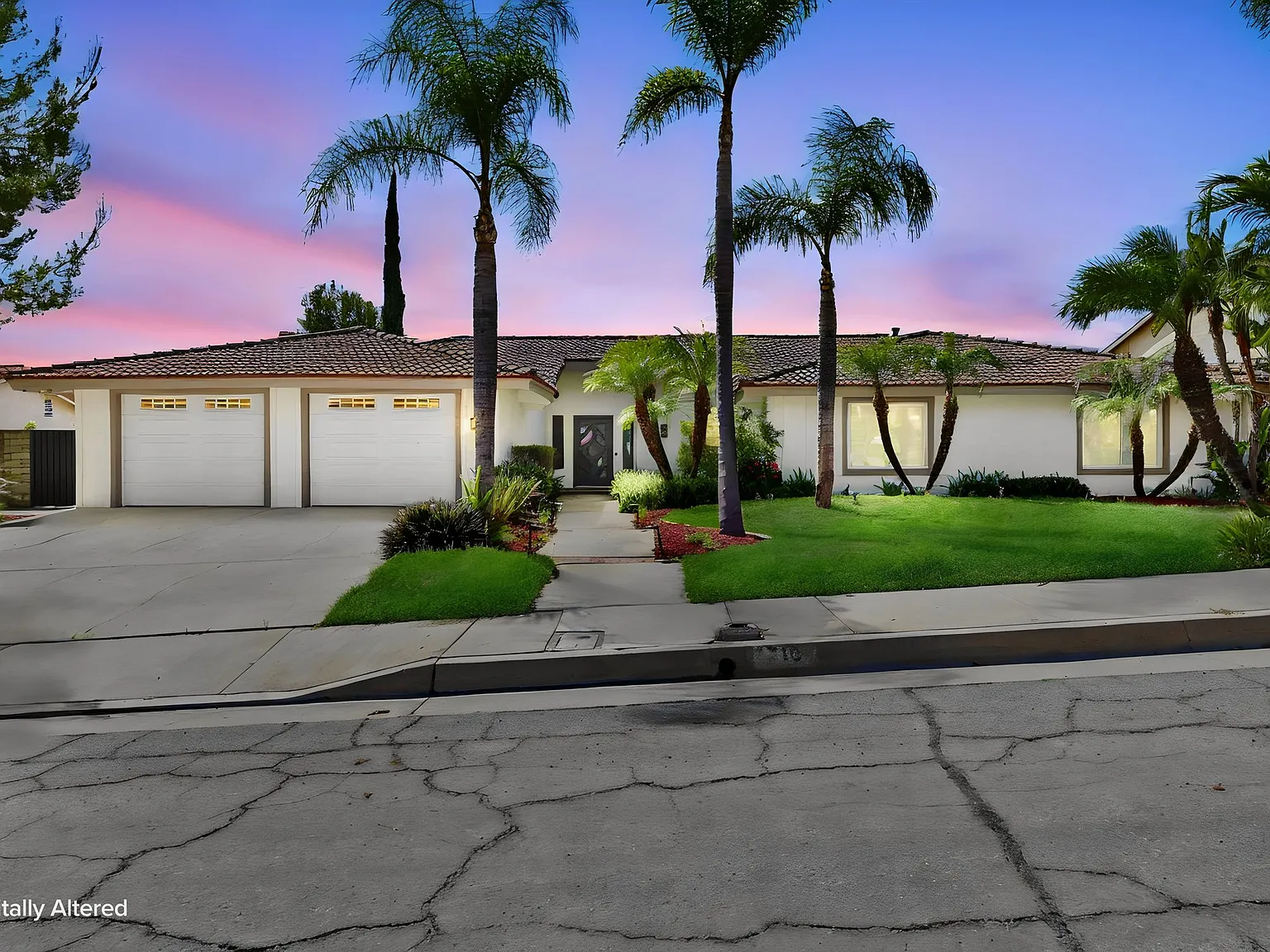 4 bed, 2.5 bath, 2640 sqft, $9,500 — Photo 3