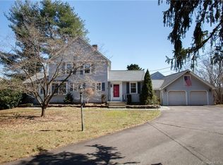 27 Orchard Rd, Windsor, CT 06095