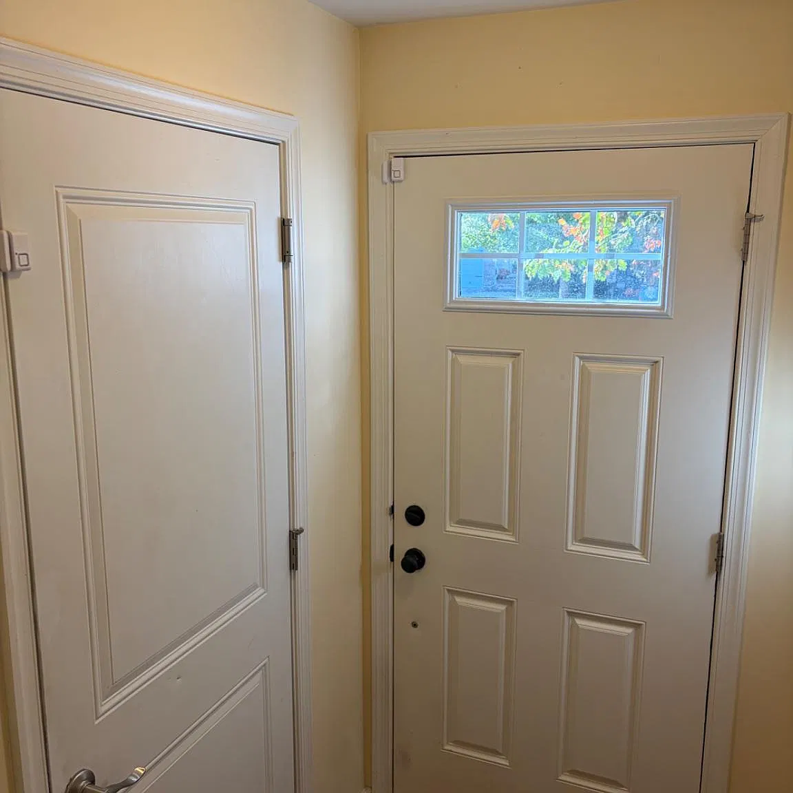 3 bed, 2.5 bath, 2375 sqft, $2,800 — Photo 3