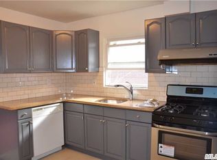 5647 226th St, Bayside, NY 11364