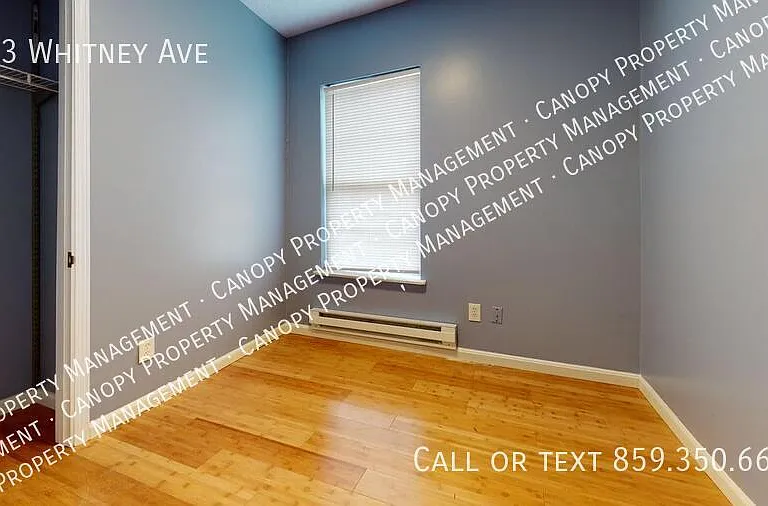 823 Whitney Ave — Photo 3