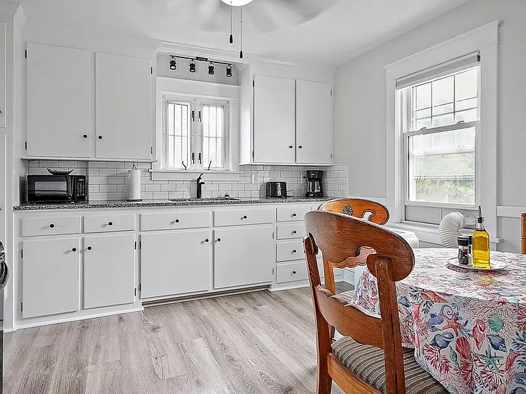 531 Green End Ave #1 — Photo 4