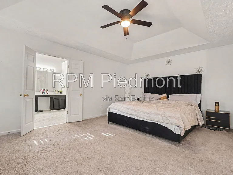 550 Claudel Ct SW — Photo 15