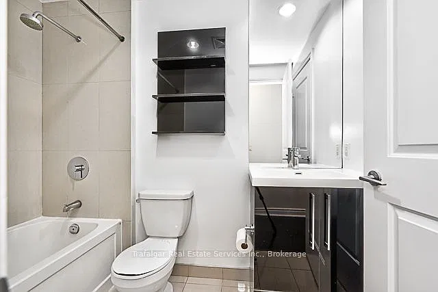 1 bed, $2,400 — Photo 4