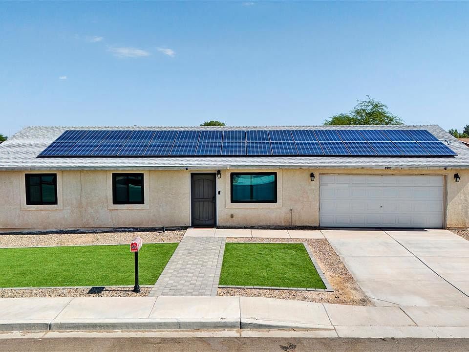 1st image of 8908 E 39th Pl