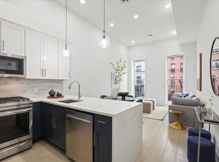 609 Hudson St #2A, Hoboken, NJ 07030
