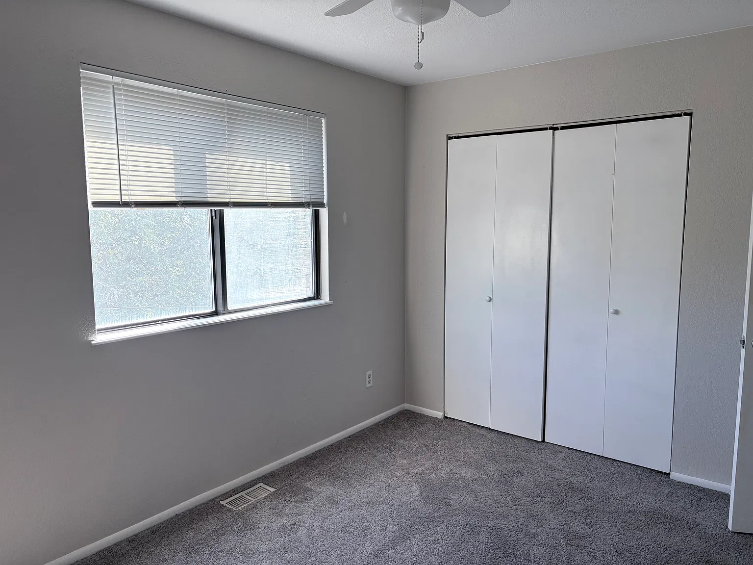 2 bed, 1.5 bath, 1200 sqft, $2,095 — Photo 4