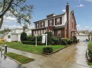 18629 Hilburn Ave, Saint Albans, NY 11412