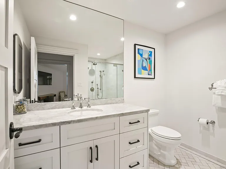 1241 Coast Blvd — Photo 47