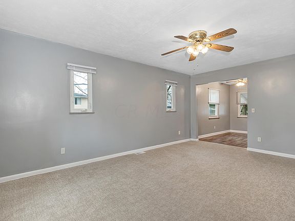5th image of 1127 Carolyn Ave