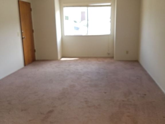 5th image of 122 Seeno St APT 1