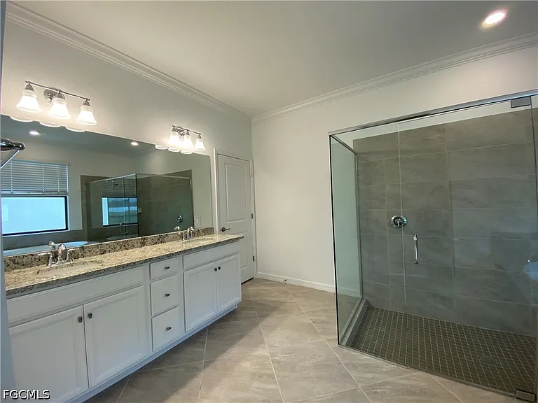 14662 Cantabria Dr — Photo 39